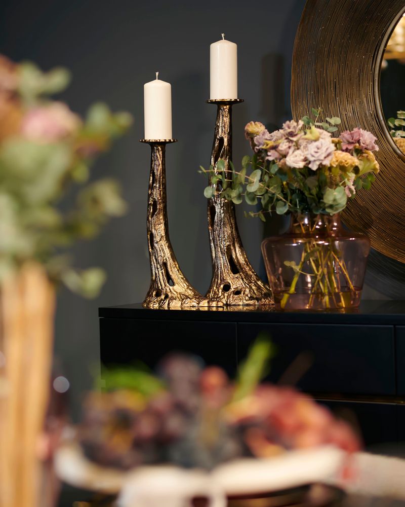 Darwish-Pink-Tinted-Glass-Vase